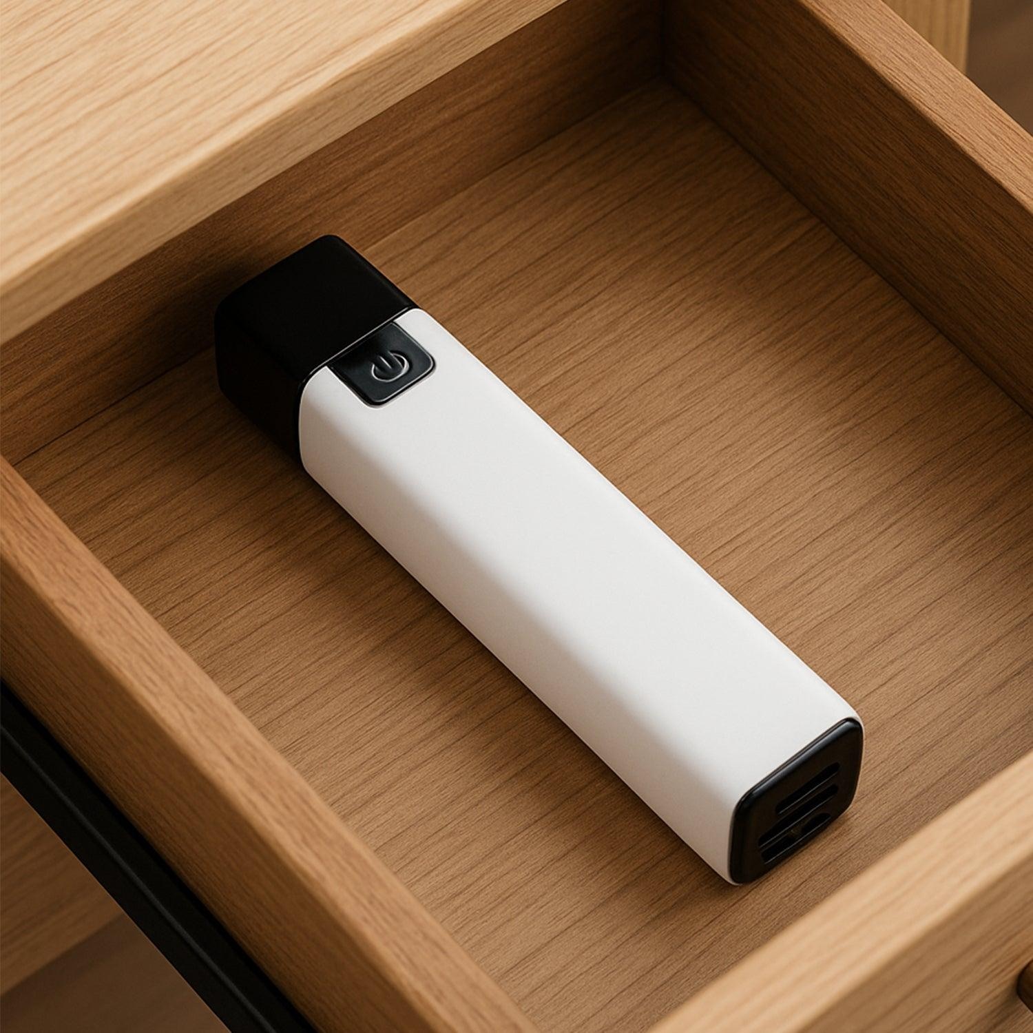 Rechargeable Led Flashlight - Image 5