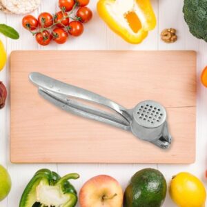 Lightweight All-Aluminum Garlic Press And Crusher  Easy-To-Use, Dishwasher Safe Kitchen Tool For Garlic And Ginger