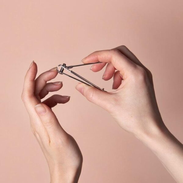 8 In 1 Manicure Set Tool Kit - Image 3